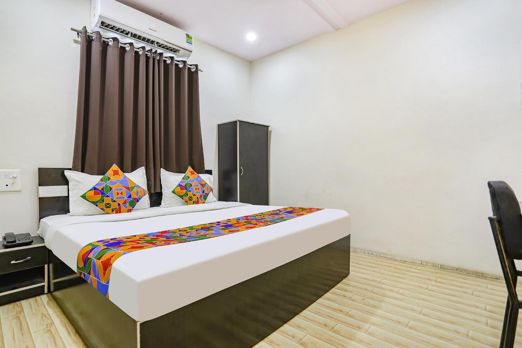 Fabhotel New Shraddha Inn - Nr Airport Colony นาคปุระ ภายนอก รูปภาพ