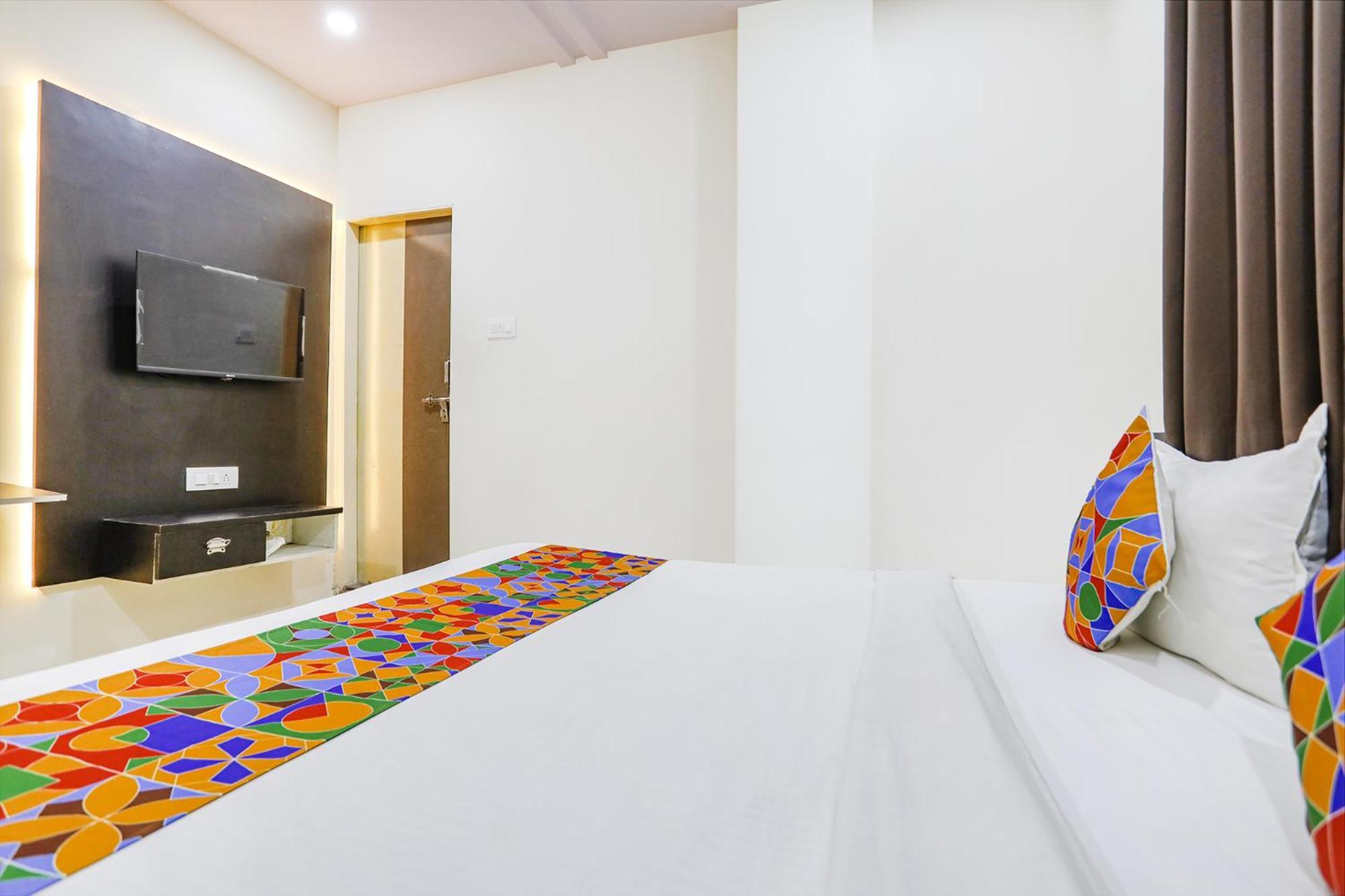 Fabhotel New Shraddha Inn - Nr Airport Colony นาคปุระ ภายนอก รูปภาพ