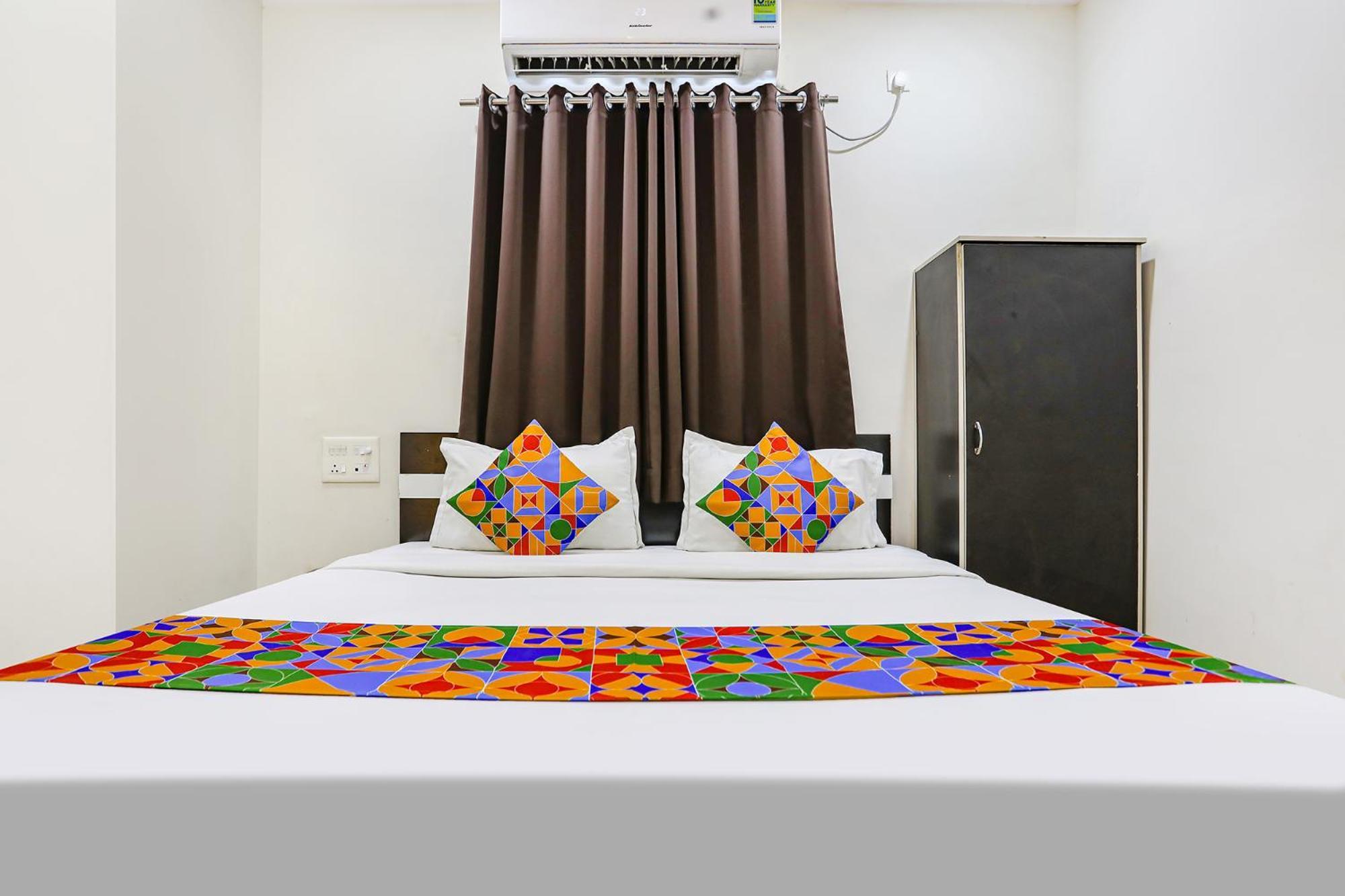 Fabhotel New Shraddha Inn - Nr Airport Colony นาคปุระ ภายนอก รูปภาพ